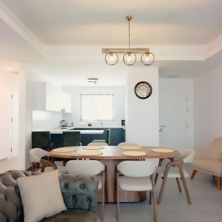 Two Bedroom Stylish *
